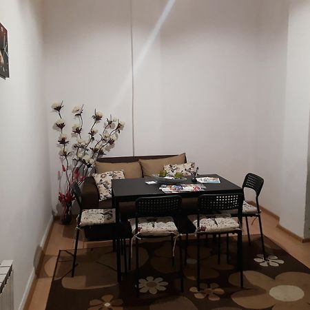 Guest Rooms Heart Of 소피아 외부 사진